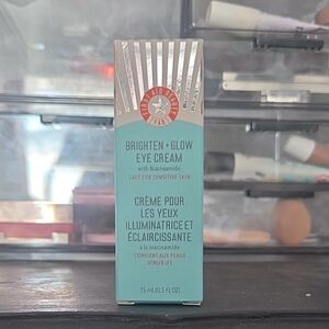 First Aid Beauty Brighten + Glow Eye Cream - Mint and Silver